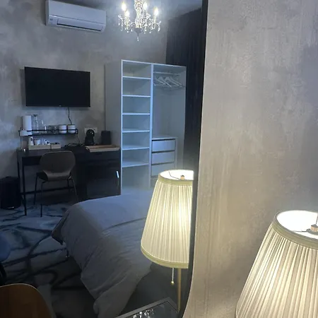 Guest house Ema's Double Bedroom